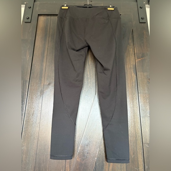 Victoria's Secret Sport Black Leggings - Picture 3 of 3